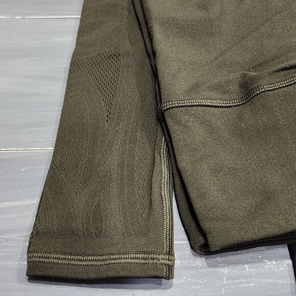 Lululemon‎ Reveal Tight En Avante 26" Olive Green Size 4 - Picture 13 of 13
